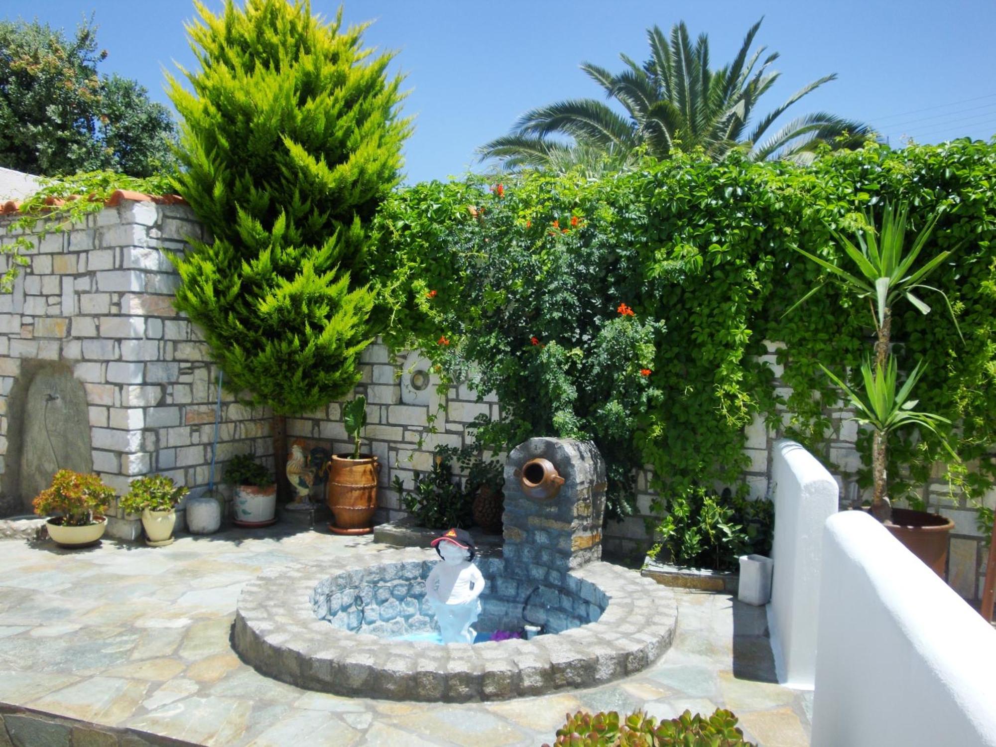 Vassiliki Rooms Páros Exterior foto